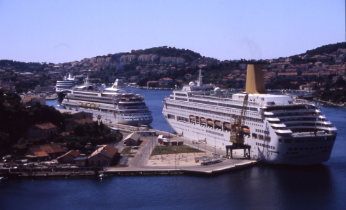 Dubrovnik, pristaniste Cruisera