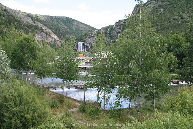 KOVACIC > Topolski slap > Krka-Wasserfall